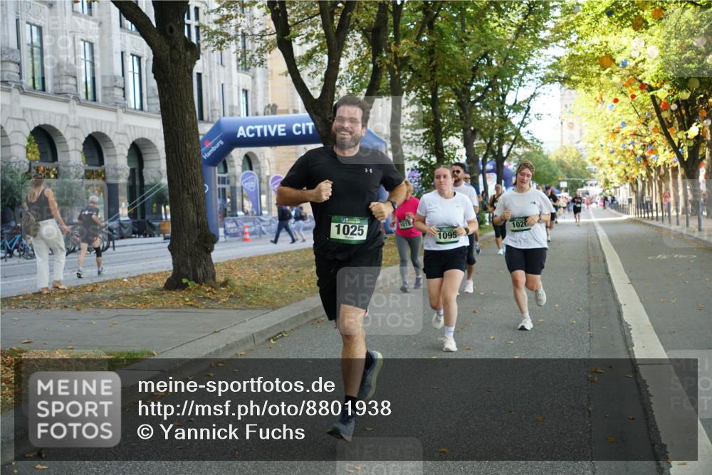 07.09.2025 - BARMER Alsterlauf Yannick Fuchs http://msf.ph/oto/8801938 07.09.2025 11:50:17 Laufen 1025, 1018, 1095, 1020 meine-sportfotos.de