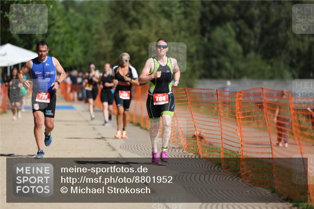 07.09.2025 - 19. Norderstedt Triathlon Michael Strokosch http://msf.ph/oto/8801952 07.09.2025 12:02:53 Laufen 186, 199, 775, 784, 1194, 1207 meine-sportfotos.de