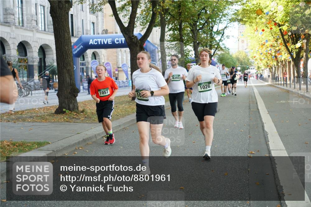 07.09.2025 - BARMER Alsterlauf Yannick Fuchs http://msf.ph/oto/8801961 07.09.2025 11:50:18 Laufen 1057, 8393, 1026 meine-sportfotos.de