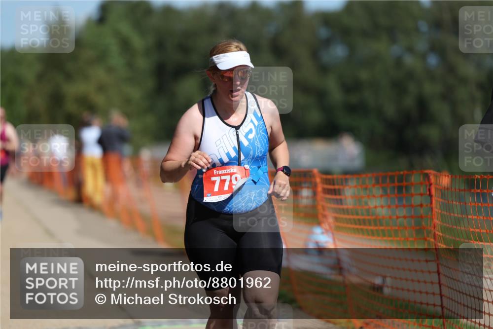 07.09.2025 - 19. Norderstedt Triathlon Michael Strokosch http://msf.ph/oto/8801962 07.09.2025 12:32:38 Laufen 779, 1370 meine-sportfotos.de