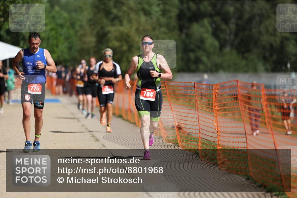 07.09.2025 - 19. Norderstedt Triathlon Michael Strokosch http://msf.ph/oto/8801968 07.09.2025 12:02:54 Laufen 186, 199, 775, 784, 1194, 1207 meine-sportfotos.de