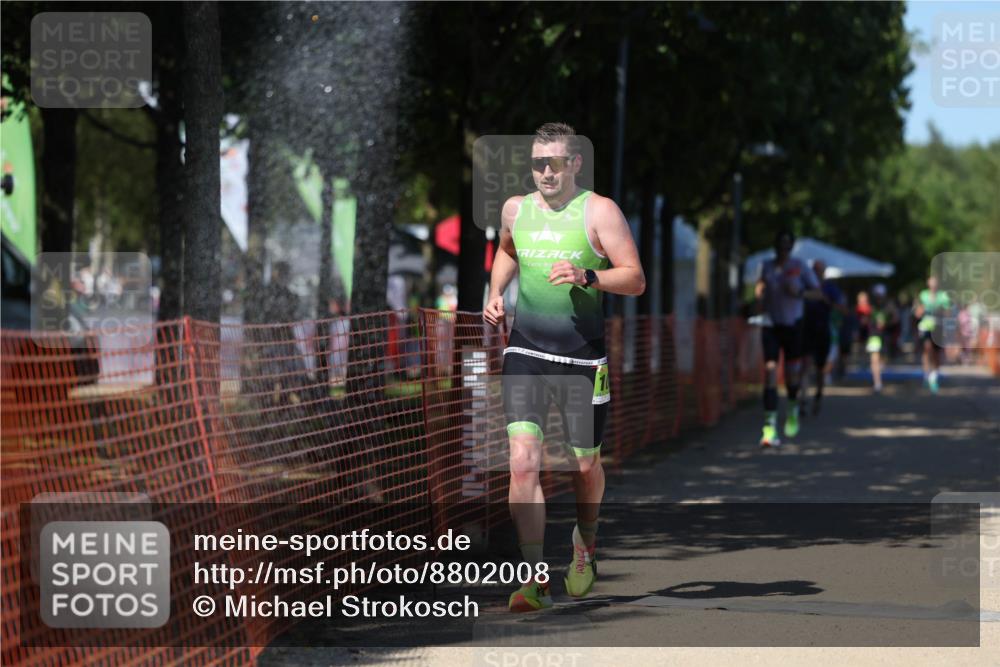 07.09.2025 - 19. Norderstedt Triathlon Michael Strokosch http://msf.ph/oto/8802008 07.09.2025 14:53:16 Laufen 1006, 1401, 1406, 1467 meine-sportfotos.de