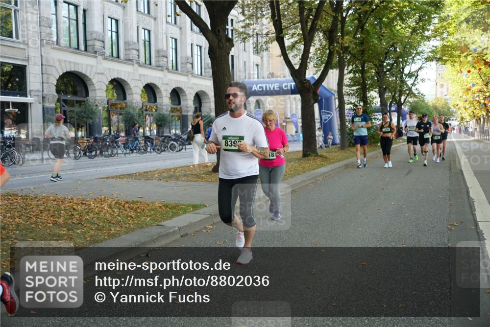 07.09.2025 - BARMER Alsterlauf Yannick Fuchs http://msf.ph/oto/8802036 07.09.2025 11:50:20 Laufen 8392 meine-sportfotos.de