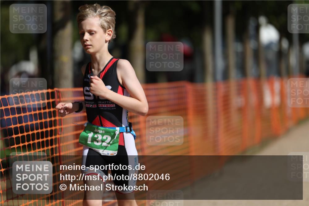 07.09.2025 - 19. Norderstedt Triathlon Michael Strokosch http://msf.ph/oto/8802046 07.09.2025 10:59:29 Laufen 73, 132, 644 meine-sportfotos.de