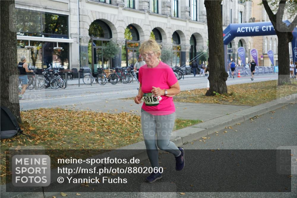 07.09.2025 - BARMER Alsterlauf Yannick Fuchs http://msf.ph/oto/8802060 07.09.2025 11:50:21 Laufen 1018 meine-sportfotos.de