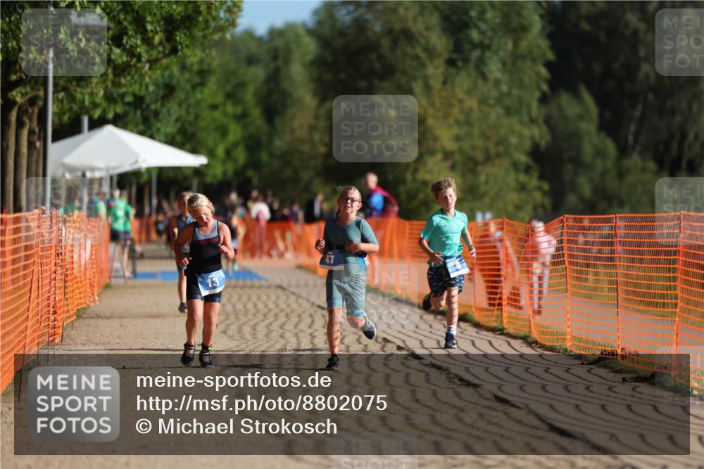 07.09.2025 - 19. Norderstedt Triathlon Michael Strokosch http://msf.ph/oto/8802075 07.09.2025 09:16:31 Laufen 8, 13, 15, 47 meine-sportfotos.de