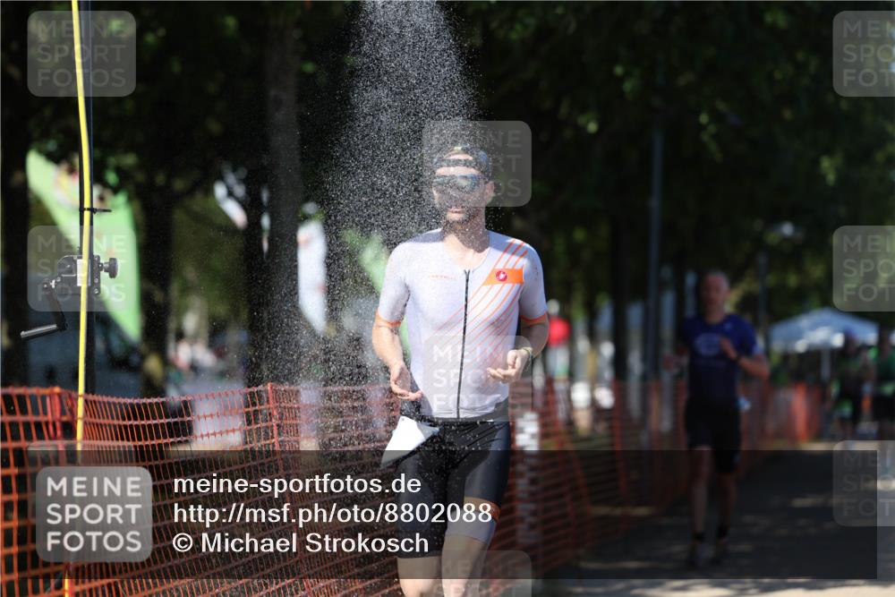 07.09.2025 - 19. Norderstedt Triathlon Michael Strokosch http://msf.ph/oto/8802088 07.09.2025 14:53:21 Laufen 994, 1006, 1015, 1401, 1467 meine-sportfotos.de