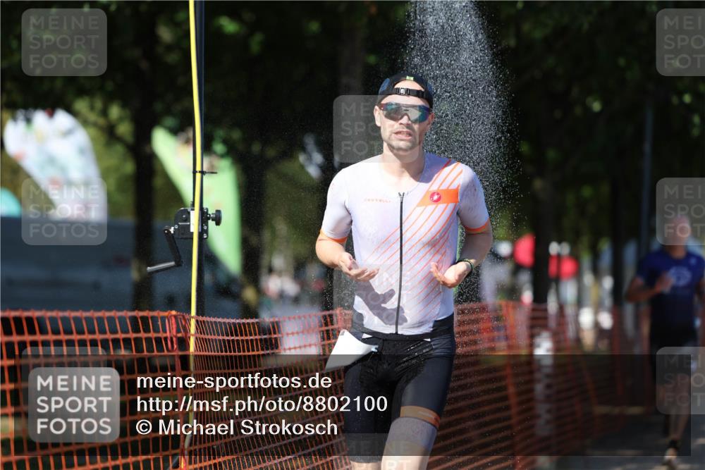 07.09.2025 - 19. Norderstedt Triathlon Michael Strokosch http://msf.ph/oto/8802100 07.09.2025 14:53:21 Laufen 994, 1006, 1015, 1401, 1467 meine-sportfotos.de