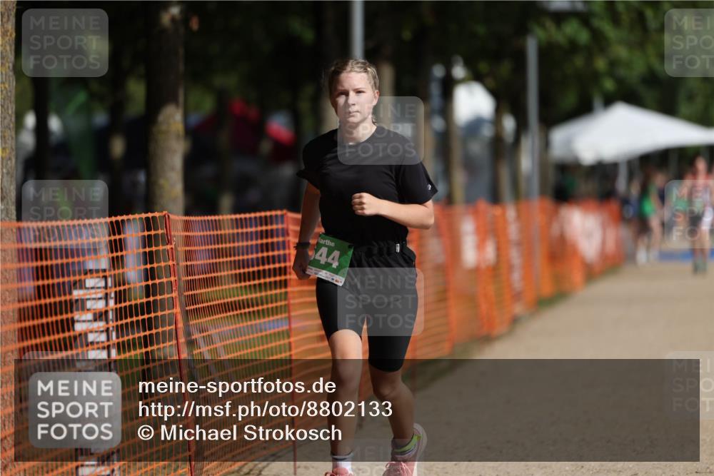 07.09.2025 - 19. Norderstedt Triathlon Michael Strokosch http://msf.ph/oto/8802133 07.09.2025 10:59:35 Laufen 644 meine-sportfotos.de