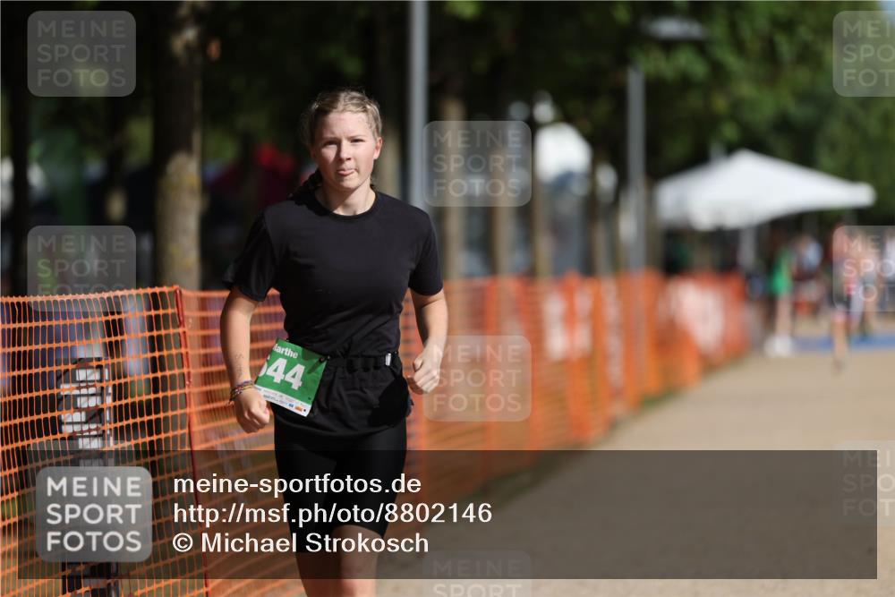 07.09.2025 - 19. Norderstedt Triathlon Michael Strokosch http://msf.ph/oto/8802146 07.09.2025 10:59:35 Laufen 644 meine-sportfotos.de