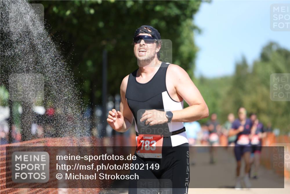 07.09.2025 - 19. Norderstedt Triathlon Michael Strokosch http://msf.ph/oto/8802149 07.09.2025 13:10:56 Laufen 137, 188, 248, 783, 1256 meine-sportfotos.de