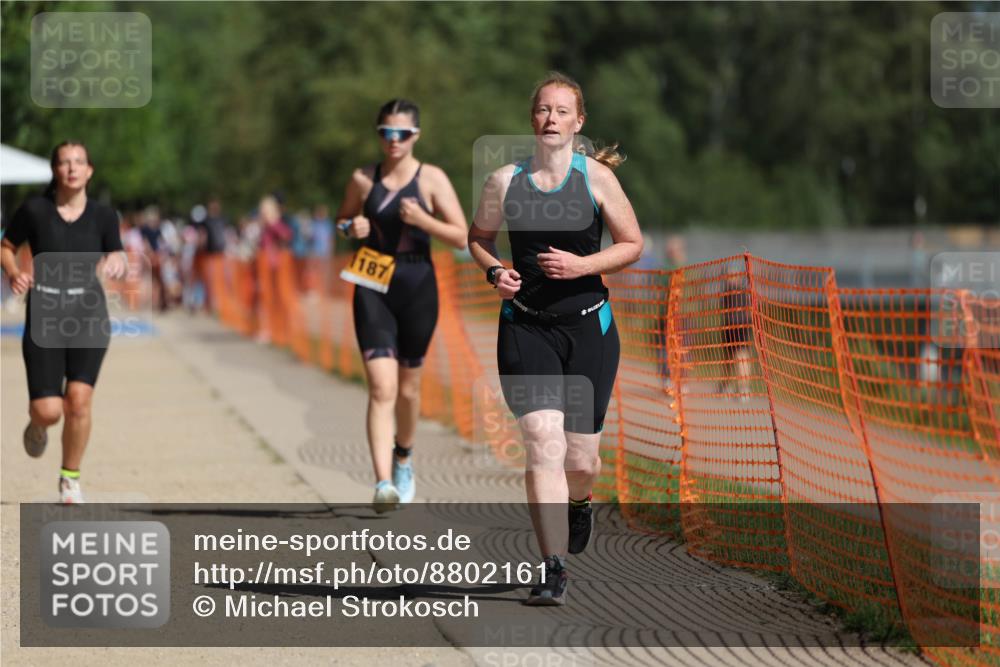 07.09.2025 - 19. Norderstedt Triathlon Michael Strokosch http://msf.ph/oto/8802161 07.09.2025 12:03:03 Laufen 186, 199, 1187, 1313, 1394 meine-sportfotos.de