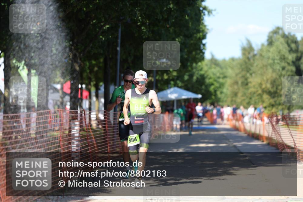 07.09.2025 - 19. Norderstedt Triathlon Michael Strokosch http://msf.ph/oto/8802163 07.09.2025 14:53:27 Laufen 994, 1015, 1467 meine-sportfotos.de