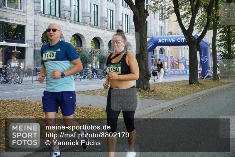 07.09.2025 - BARMER Alsterlauf Yannick Fuchs http://msf.ph/oto/8802179 07.09.2025 11:50:27 Laufen 1149, 1150 meine-sportfotos.de