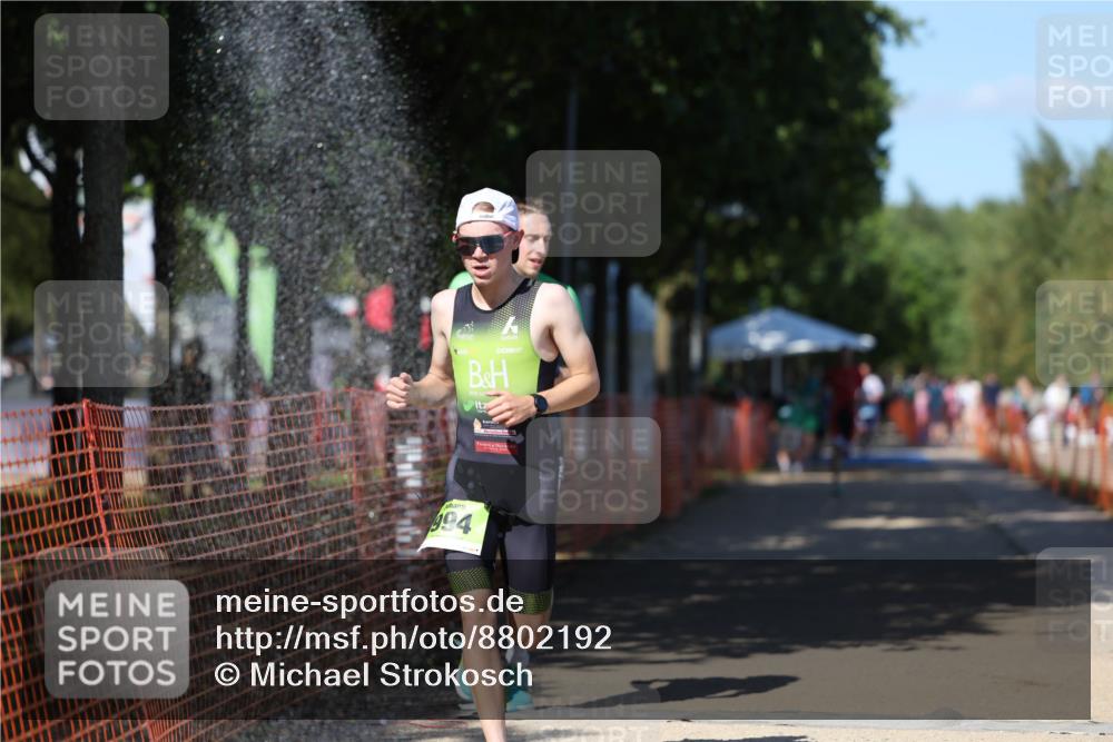 07.09.2025 - 19. Norderstedt Triathlon Michael Strokosch http://msf.ph/oto/8802192 07.09.2025 14:53:28 Laufen 994, 1015 meine-sportfotos.de