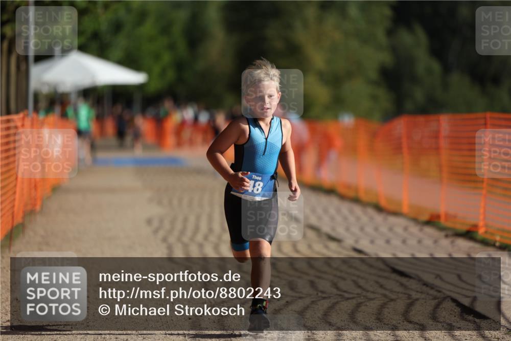 07.09.2025 - 19. Norderstedt Triathlon Michael Strokosch http://msf.ph/oto/8802243 07.09.2025 09:16:40 Laufen 8, 13, 47, 48 meine-sportfotos.de