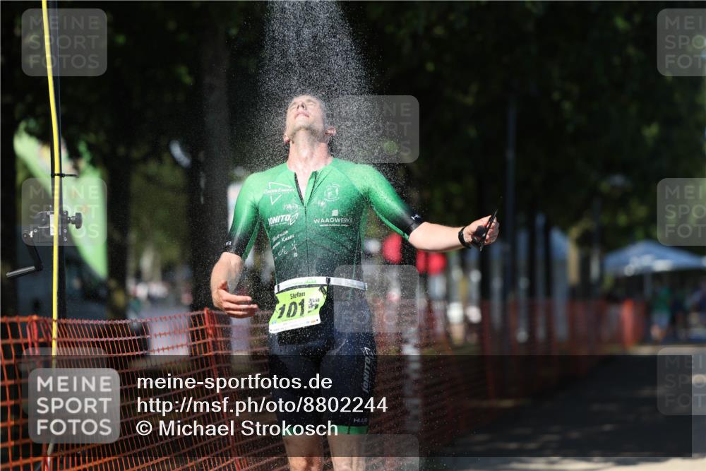 07.09.2025 - 19. Norderstedt Triathlon Michael Strokosch http://msf.ph/oto/8802244 07.09.2025 14:53:31 Laufen 977, 994, 1015 meine-sportfotos.de