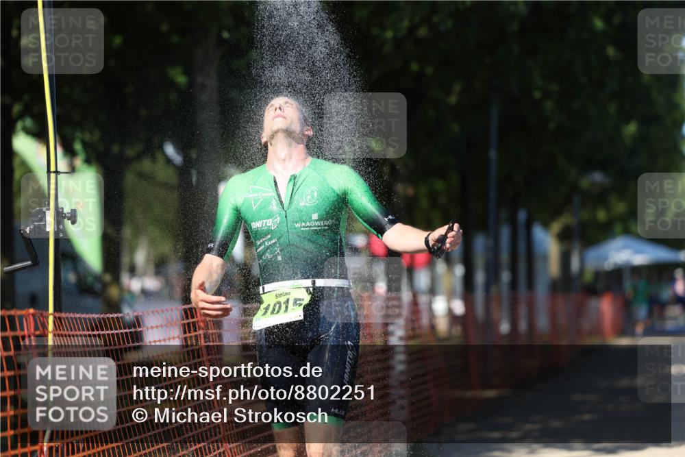 07.09.2025 - 19. Norderstedt Triathlon Michael Strokosch http://msf.ph/oto/8802251 07.09.2025 14:53:31 Laufen 977, 994, 1015 meine-sportfotos.de