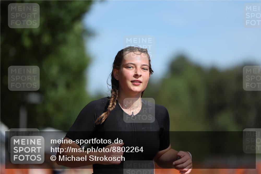 07.09.2025 - 19. Norderstedt Triathlon Michael Strokosch http://msf.ph/oto/8802264 07.09.2025 12:03:09 Laufen 1187, 1206, 1313, 1394 meine-sportfotos.de