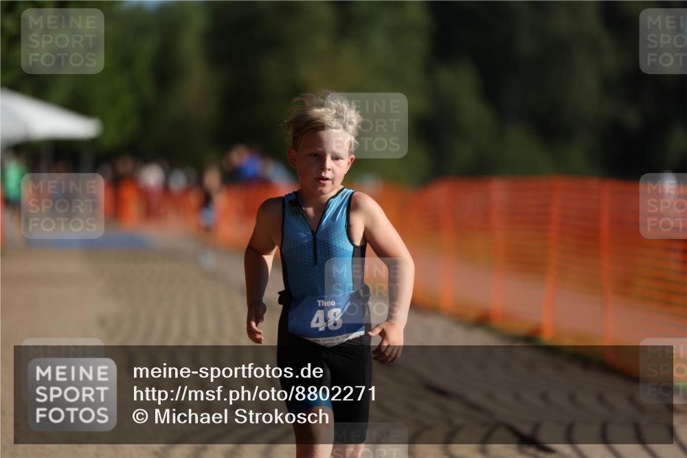 07.09.2025 - 19. Norderstedt Triathlon Michael Strokosch http://msf.ph/oto/8802271 07.09.2025 09:16:41 Laufen 8, 13, 47, 48 meine-sportfotos.de
