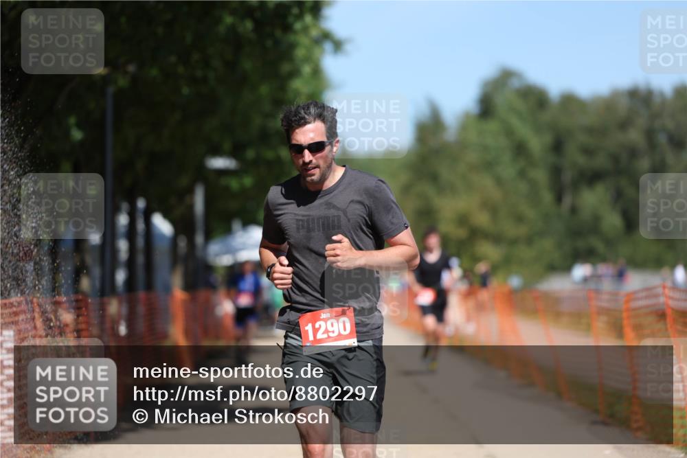 07.09.2025 - 19. Norderstedt Triathlon Michael Strokosch http://msf.ph/oto/8802297 07.09.2025 13:11:05 Laufen 137, 188, 214, 762, 1290 meine-sportfotos.de