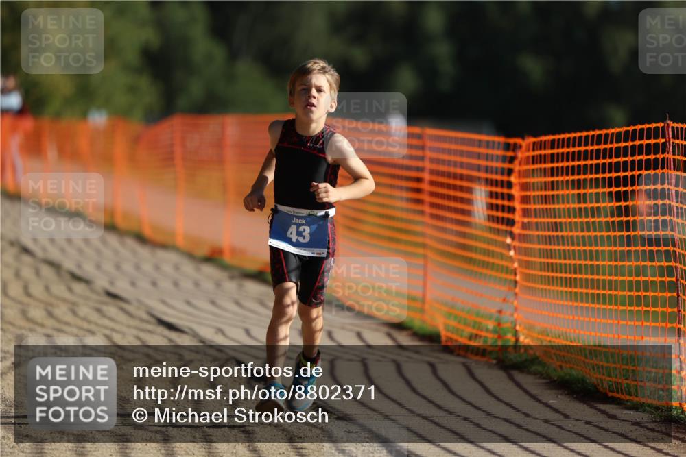 07.09.2025 - 19. Norderstedt Triathlon Michael Strokosch http://msf.ph/oto/8802371 07.09.2025 09:16:55 Laufen 43 meine-sportfotos.de