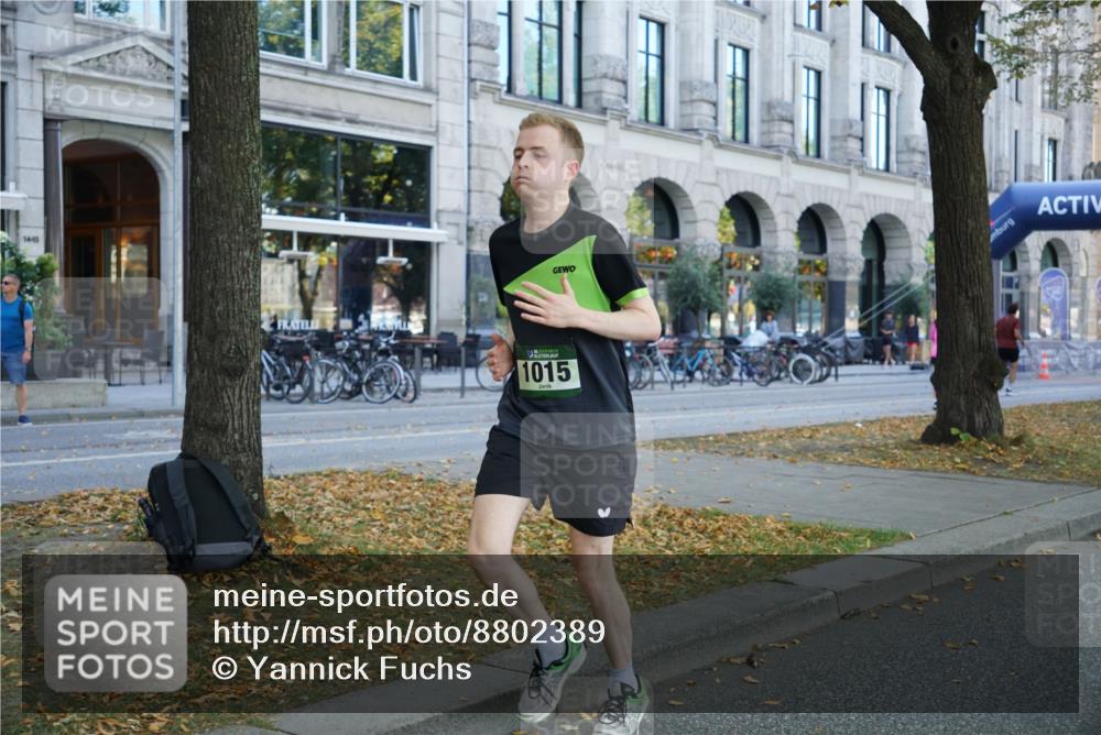 07.09.2025 - BARMER Alsterlauf Yannick Fuchs http://msf.ph/oto/8802389 07.09.2025 11:50:43 Laufen 14, 45, 1015 meine-sportfotos.de