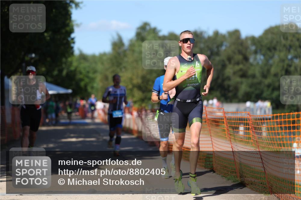07.09.2025 - 19. Norderstedt Triathlon Michael Strokosch http://msf.ph/oto/8802405 07.09.2025 14:53:47 Laufen 996, 1008, 1456, 1471 meine-sportfotos.de