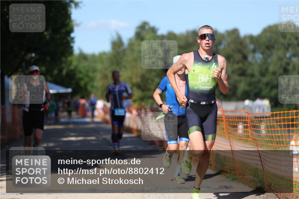 07.09.2025 - 19. Norderstedt Triathlon Michael Strokosch http://msf.ph/oto/8802412 07.09.2025 14:53:48 Laufen 996, 1008, 1456, 1471 meine-sportfotos.de