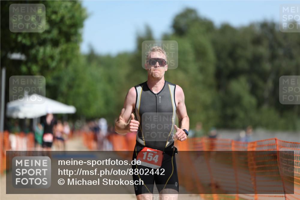 07.09.2025 - 19. Norderstedt Triathlon Michael Strokosch http://msf.ph/oto/8802442 07.09.2025 12:03:24 Laufen 154 meine-sportfotos.de