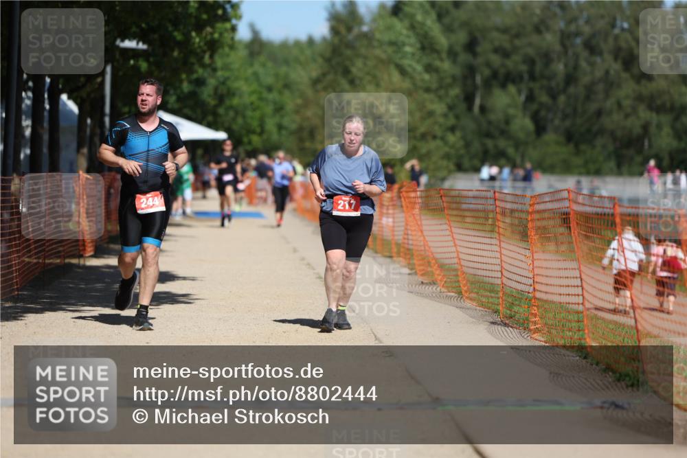 07.09.2025 - 19. Norderstedt Triathlon Michael Strokosch http://msf.ph/oto/8802444 07.09.2025 13:11:22 Laufen 217, 244 meine-sportfotos.de