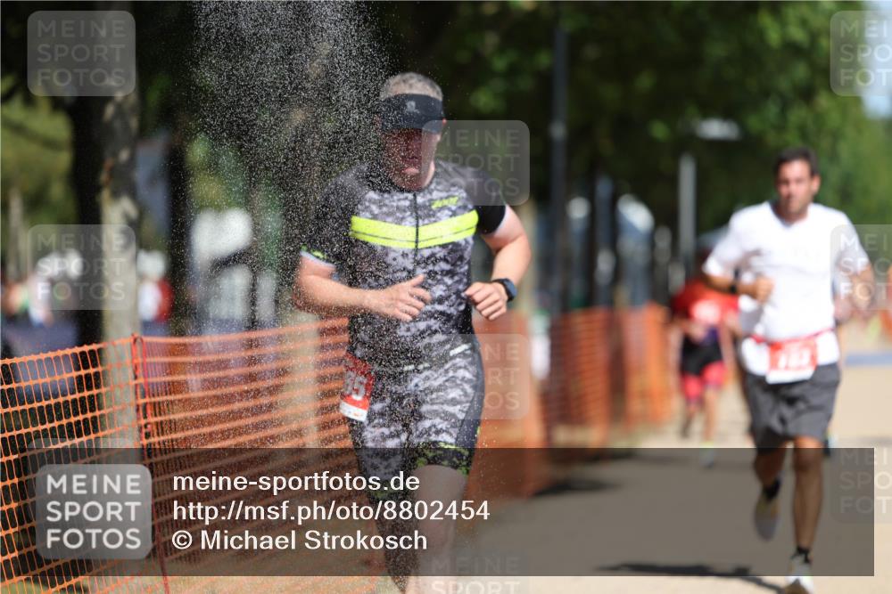 07.09.2025 - 19. Norderstedt Triathlon Michael Strokosch http://msf.ph/oto/8802454 07.09.2025 12:33:23 Laufen 191, 210, 714, 782, 815, 1241, 1247, 1265, 1329 meine-sportfotos.de