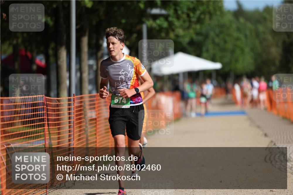 07.09.2025 - 19. Norderstedt Triathlon Michael Strokosch http://msf.ph/oto/8802460 07.09.2025 11:00:04 Laufen 91, 674 meine-sportfotos.de