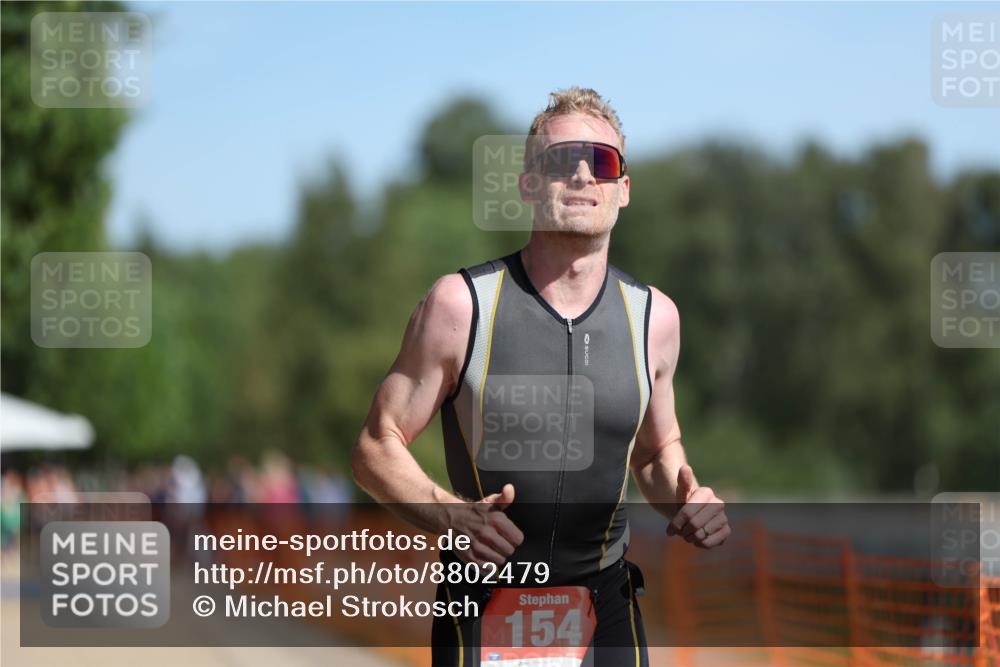 07.09.2025 - 19. Norderstedt Triathlon Michael Strokosch http://msf.ph/oto/8802479 07.09.2025 12:03:25 Laufen 154 meine-sportfotos.de