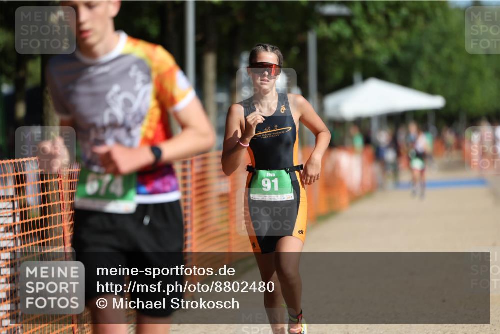 07.09.2025 - 19. Norderstedt Triathlon Michael Strokosch http://msf.ph/oto/8802480 07.09.2025 11:00:06 Laufen 91, 674 meine-sportfotos.de