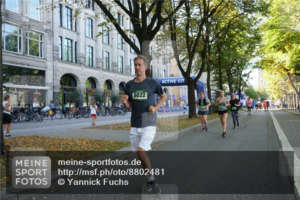 07.09.2025 - BARMER Alsterlauf Yannick Fuchs http://msf.ph/oto/8802481 07.09.2025 11:50:54 Laufen 8022, 1051, 12, 30 meine-sportfotos.de