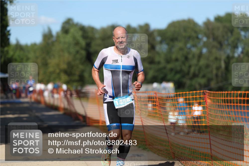 07.09.2025 - 19. Norderstedt Triathlon Michael Strokosch http://msf.ph/oto/8802483 07.09.2025 14:53:52 Laufen 996, 1008, 1456, 1471 meine-sportfotos.de