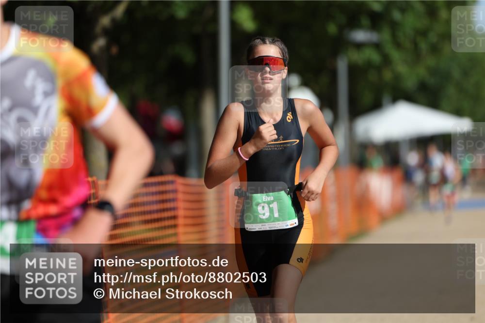 07.09.2025 - 19. Norderstedt Triathlon Michael Strokosch http://msf.ph/oto/8802503 07.09.2025 11:00:07 Laufen 91, 674 meine-sportfotos.de