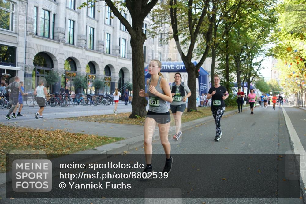 07.09.2025 - BARMER Alsterlauf Yannick Fuchs http://msf.ph/oto/8802539 07.09.2025 11:50:55 Laufen 1051, 2611, 1230 meine-sportfotos.de
