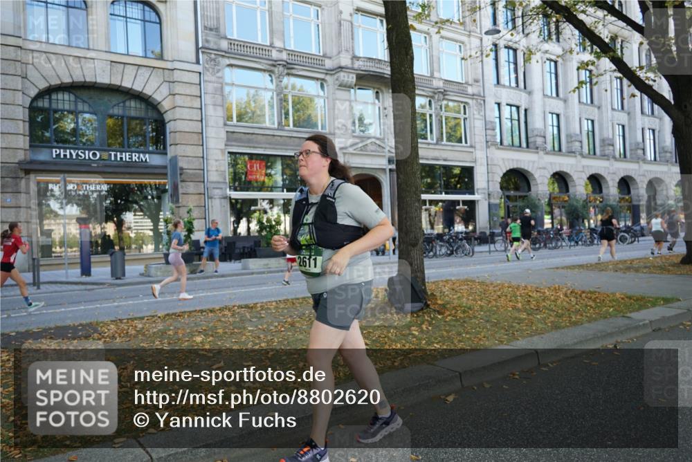 07.09.2025 - BARMER Alsterlauf Yannick Fuchs http://msf.ph/oto/8802620 07.09.2025 11:50:59 Laufen 2611 meine-sportfotos.de