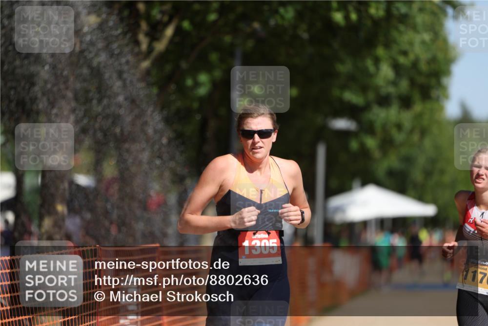 07.09.2025 - 19. Norderstedt Triathlon Michael Strokosch http://msf.ph/oto/8802636 07.09.2025 12:03:44 Laufen 1170, 1305 meine-sportfotos.de