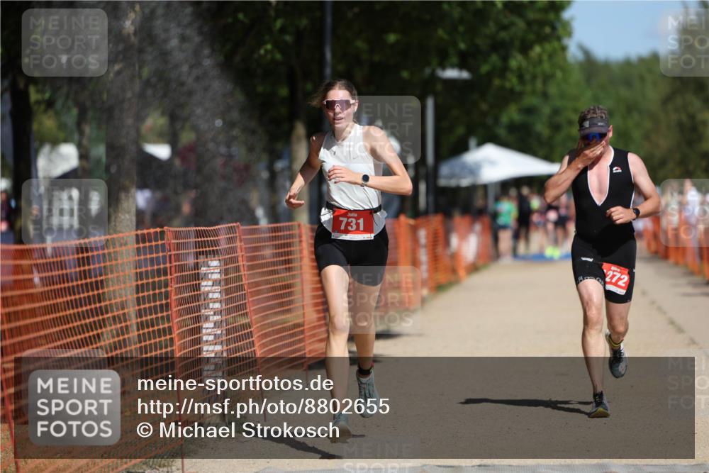 07.09.2025 - 19. Norderstedt Triathlon Michael Strokosch http://msf.ph/oto/8802655 07.09.2025 12:33:35 Laufen 210, 731, 1247, 1272 meine-sportfotos.de