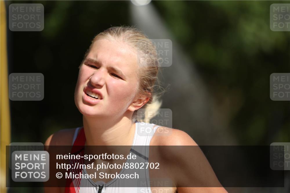 07.09.2025 - 19. Norderstedt Triathlon Michael Strokosch http://msf.ph/oto/8802702 07.09.2025 12:03:47 Laufen 1170, 1305 meine-sportfotos.de