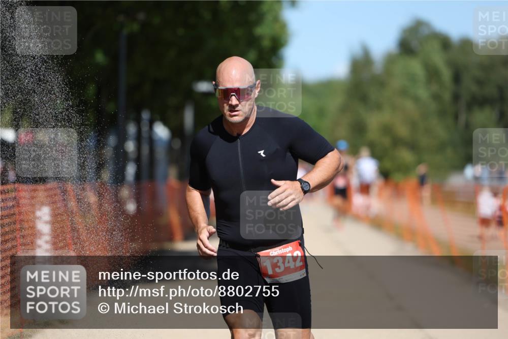 07.09.2025 - 19. Norderstedt Triathlon Michael Strokosch http://msf.ph/oto/8802755 07.09.2025 13:11:41 Laufen 820, 853, 1342 meine-sportfotos.de