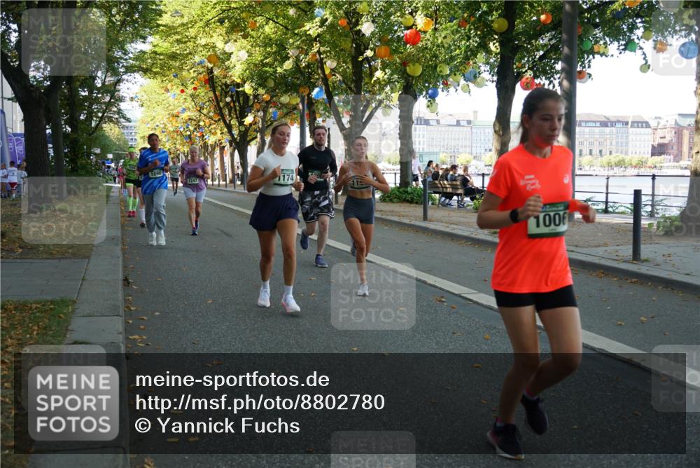 07.09.2025 - BARMER Alsterlauf Yannick Fuchs http://msf.ph/oto/8802780 07.09.2025 11:51:07 Laufen 1090, 1247, 1174, 100 meine-sportfotos.de