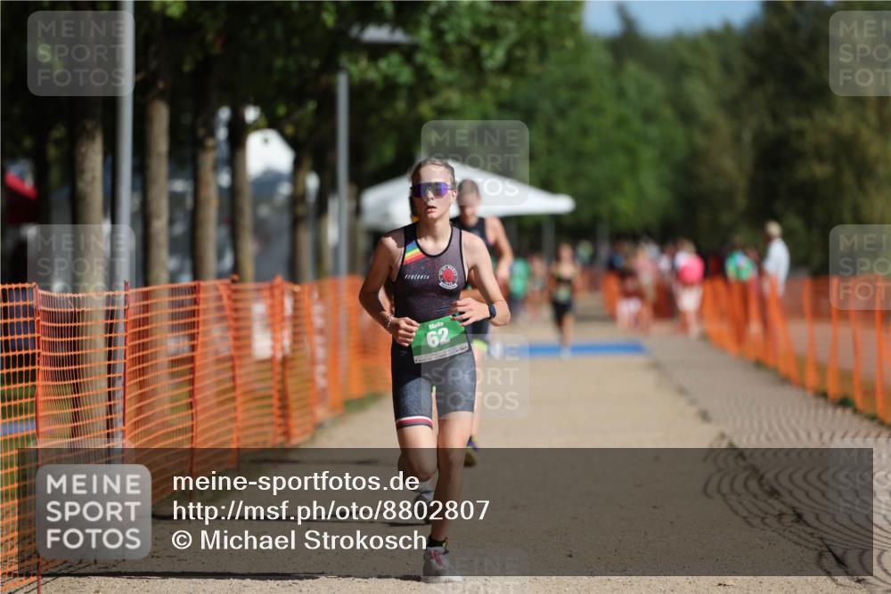 07.09.2025 - 19. Norderstedt Triathlon Michael Strokosch http://msf.ph/oto/8802807 07.09.2025 11:00:47 Laufen 62, 123, 127, 635 meine-sportfotos.de