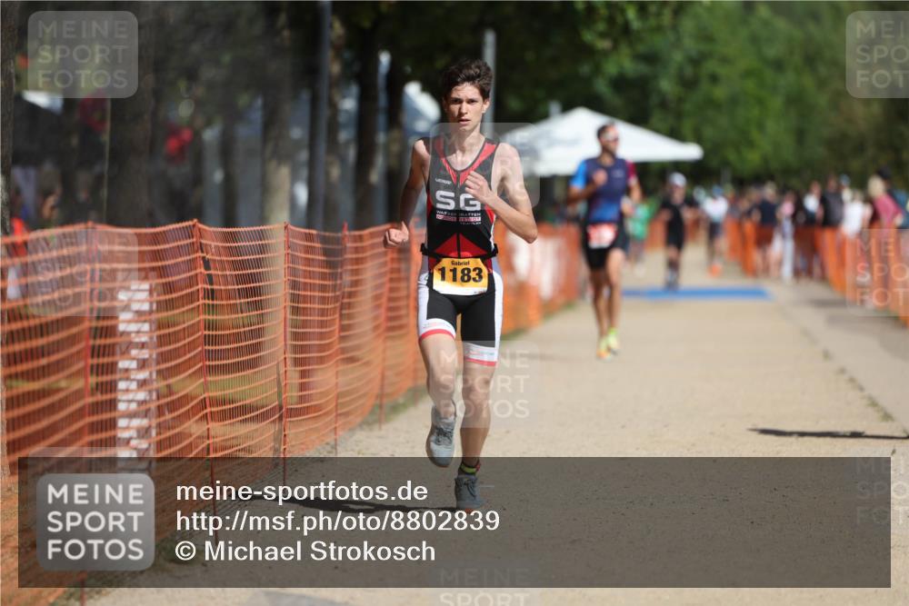 07.09.2025 - 19. Norderstedt Triathlon Michael Strokosch http://msf.ph/oto/8802839 07.09.2025 12:04:07 Laufen 279, 1183, 1278, 1306 meine-sportfotos.de