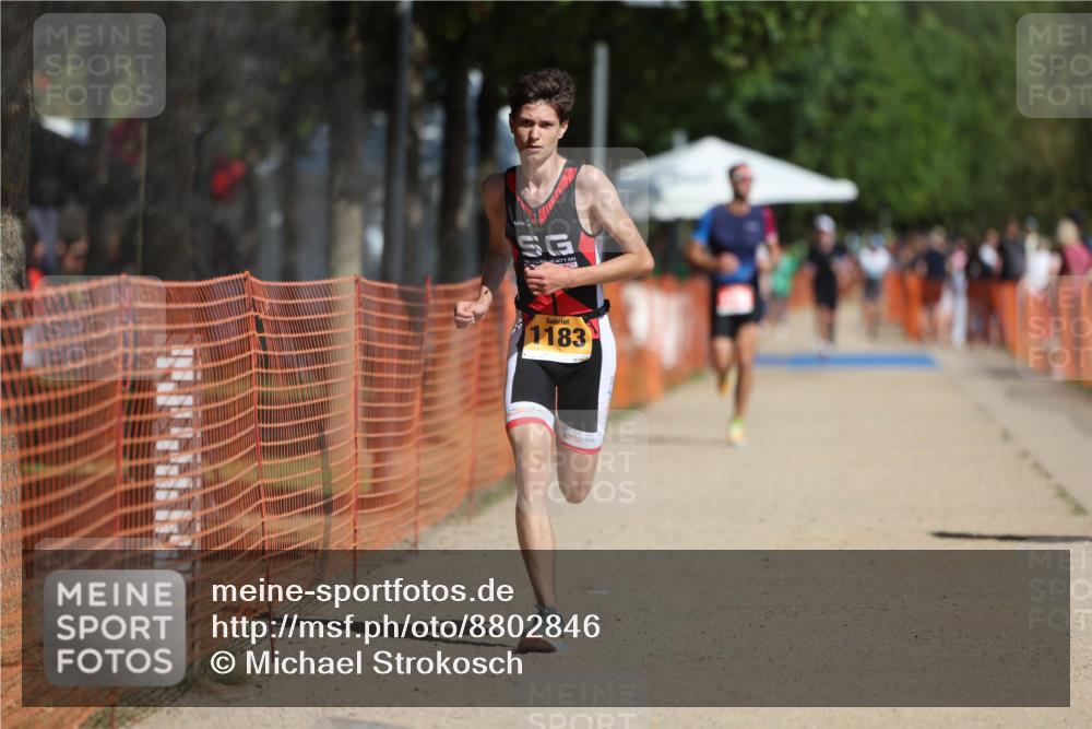 07.09.2025 - 19. Norderstedt Triathlon Michael Strokosch http://msf.ph/oto/8802846 07.09.2025 12:04:07 Laufen 279, 1183, 1278, 1306 meine-sportfotos.de