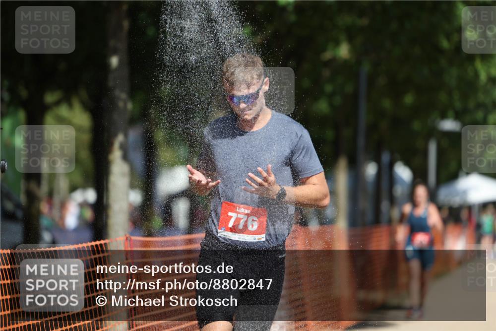 07.09.2025 - 19. Norderstedt Triathlon Michael Strokosch http://msf.ph/oto/8802847 07.09.2025 12:33:55 Laufen 773, 776, 1225 meine-sportfotos.de