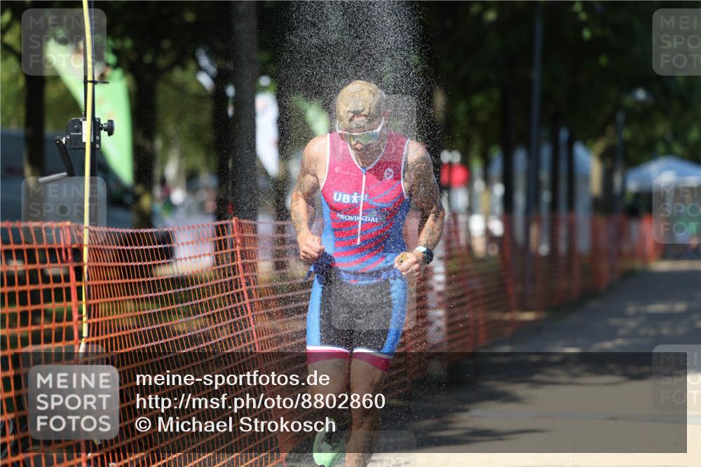 07.09.2025 - 19. Norderstedt Triathlon Michael Strokosch http://msf.ph/oto/8802860 07.09.2025 14:54:31 Laufen 388, 393, 422, 1020 meine-sportfotos.de